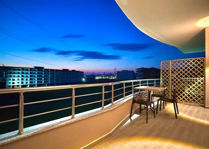 Anil Luxury * Golem (Tirana)